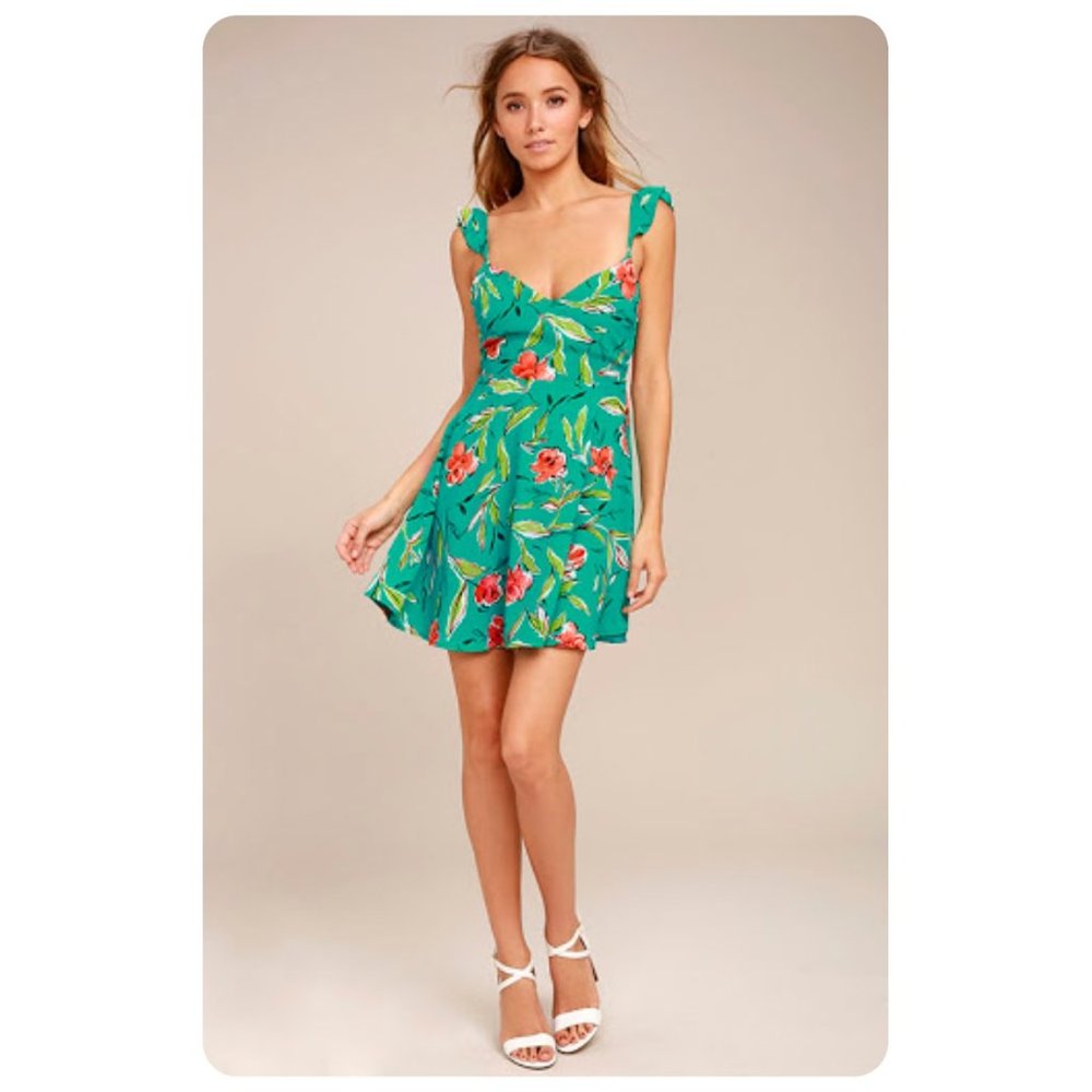 Lulu’s Sleeveless Green Guaranteed Glee Floral